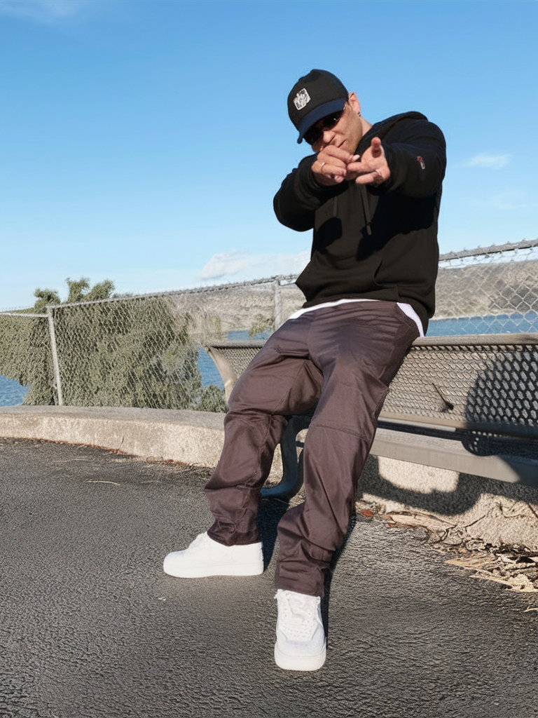 Top 20 Ideas Y2K Outfits for Men – Bold Streetwear, Baggy Jeans, and 2000s Style